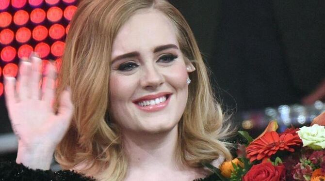 Adele hat »Ja« gesagt. Foto: Henning Kaiser Adele hat »Ja« gesagt. Foto: Henning Kaiser