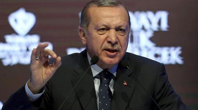 Der türkische Präsident Recep Tayyip Erdogan spricht am 12. März bei einer Kundgebgebung in Istanbul. Foto: AP/dpa