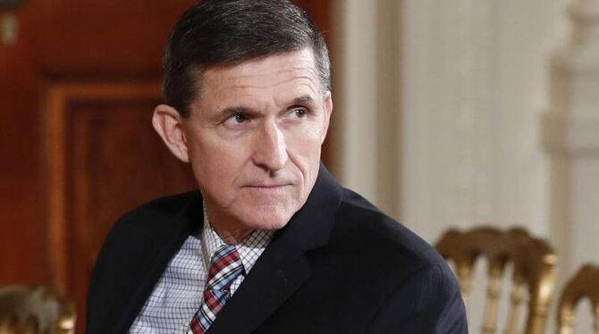 Flynn war im Februar als Sicherheitsberater zurückgetreten, weil er Gespräche mit dem russischen Botschafter verheimlicht hat