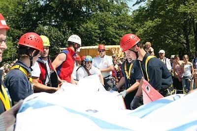 100_jahre_schoenbergturm_unterhose_5 (JPG)