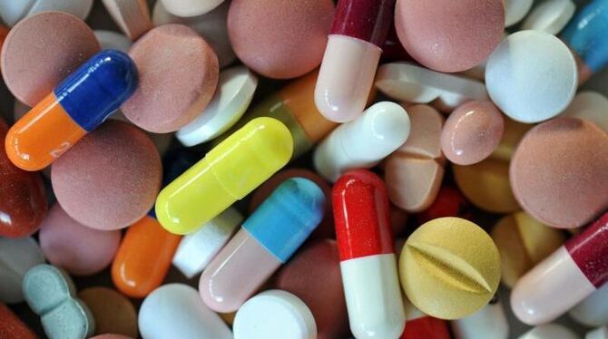 Pillen und Tabletten. Foto: Matthias Hiekel/Archiv