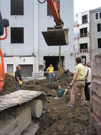 fliegerbombe_engel_areal_reutlingen_juni_2006_15 (JPG)