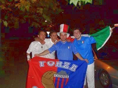 luciox_laura_italienische_fans_1 (jpg)