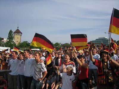 wm2006_tdn_eroeffnungsspiel_02 (JPG)