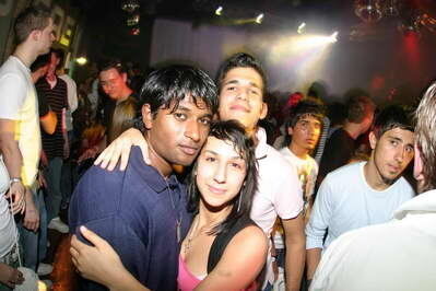 aFaerbe_400_AEG_Party11 (jpg)