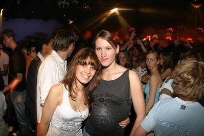 aFaerbe_400_AEG_Party7 (jpg)