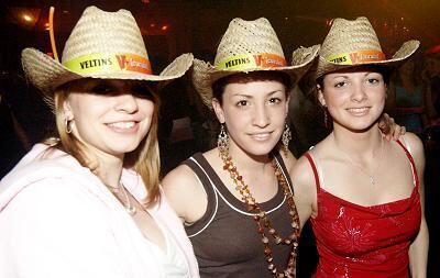 ikg_together_is_better_april_2006_04 (jpg)