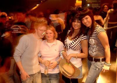 ikg_together_is_better_april_2006_09 (jpg)