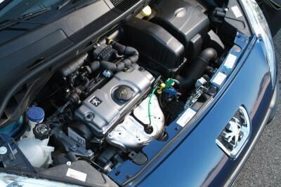 der_peugeot_1007_9 (jpg)