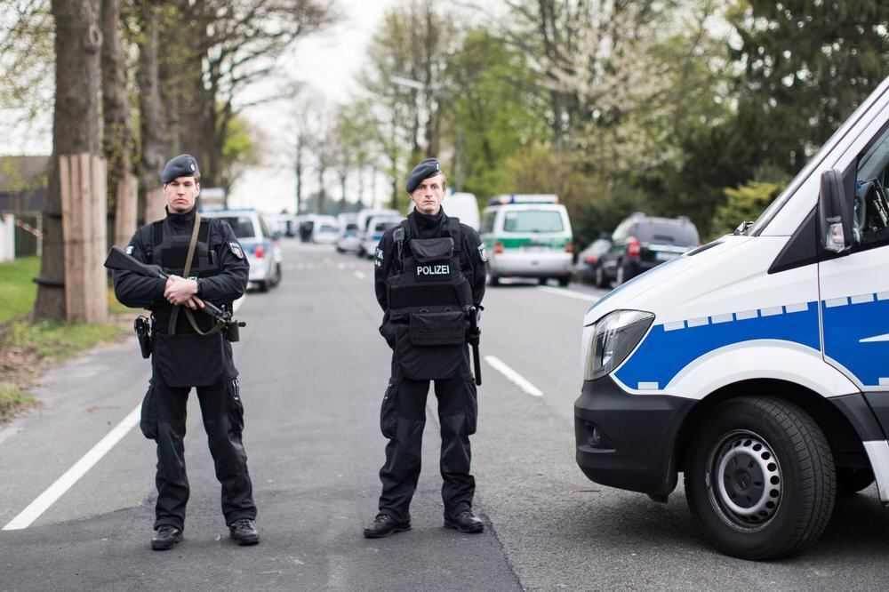 Anschlag auf BVB-Bus