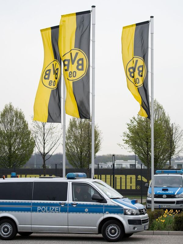 Anschlag auf BVB-Bus
