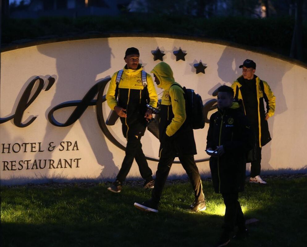 Anschlag auf BVB-Bus
