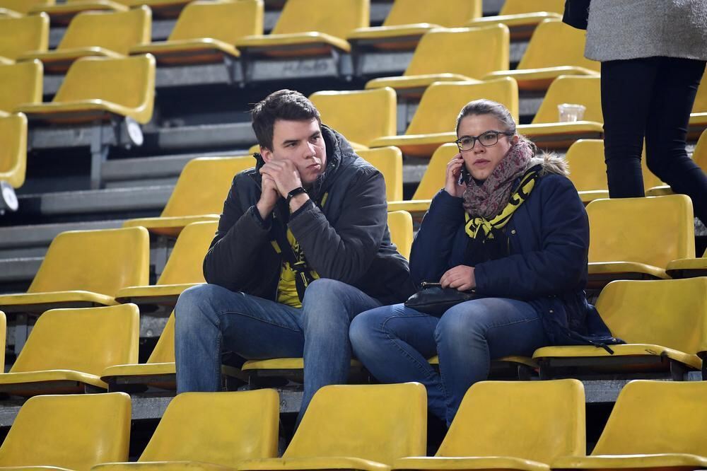 Anschlag auf BVB-Bus