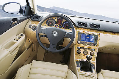 vw_passat_variant_3 (jpg)