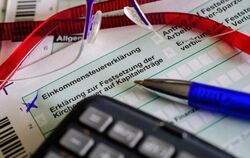 Ein alleinstehender Durchschnittsverdiener mit 3250 Euro monatlich muss in Deutschland 51 Prozent seines Einkommens abführen.