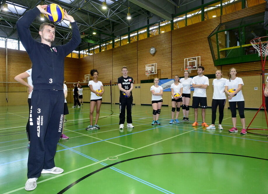 Abi-Volleyball-Training mit den Profis des TV Rottenburg