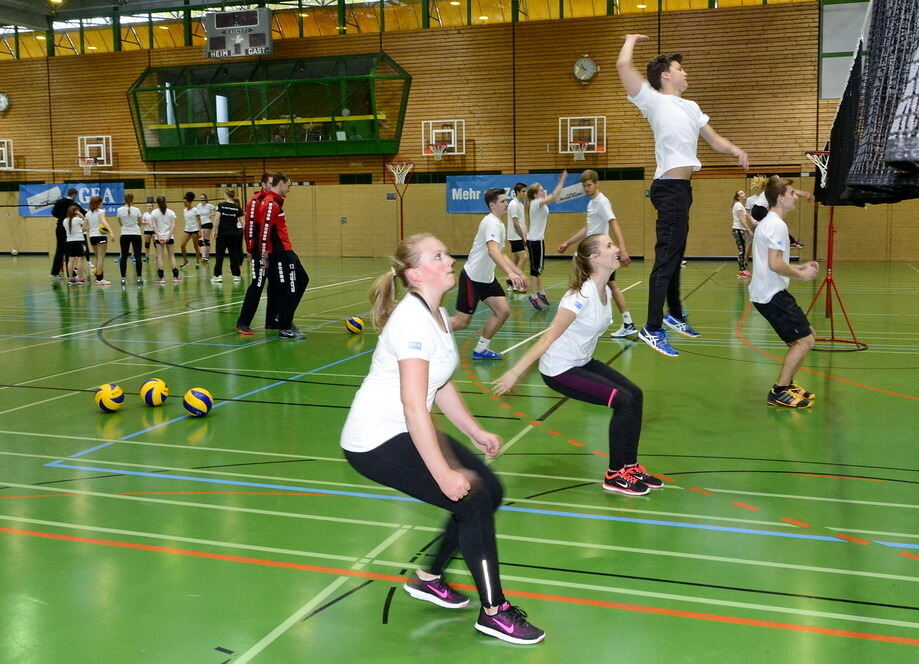 Abi-Volleyball-Training mit den Profis des TV Rottenburg