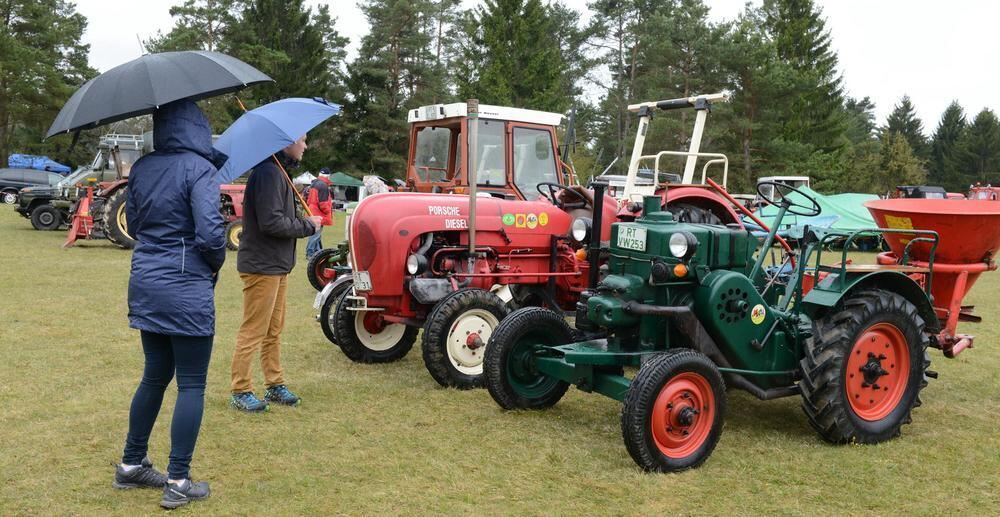 Oldtimer- und Dampfmaschinenfest Münsingen 2017