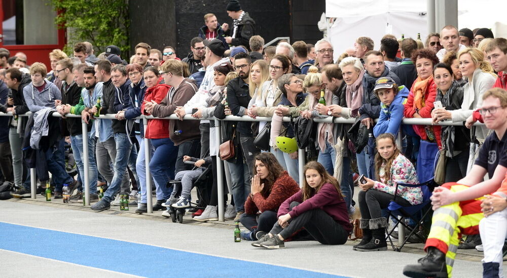 Promi-Benefiz-Kick in Tübingen