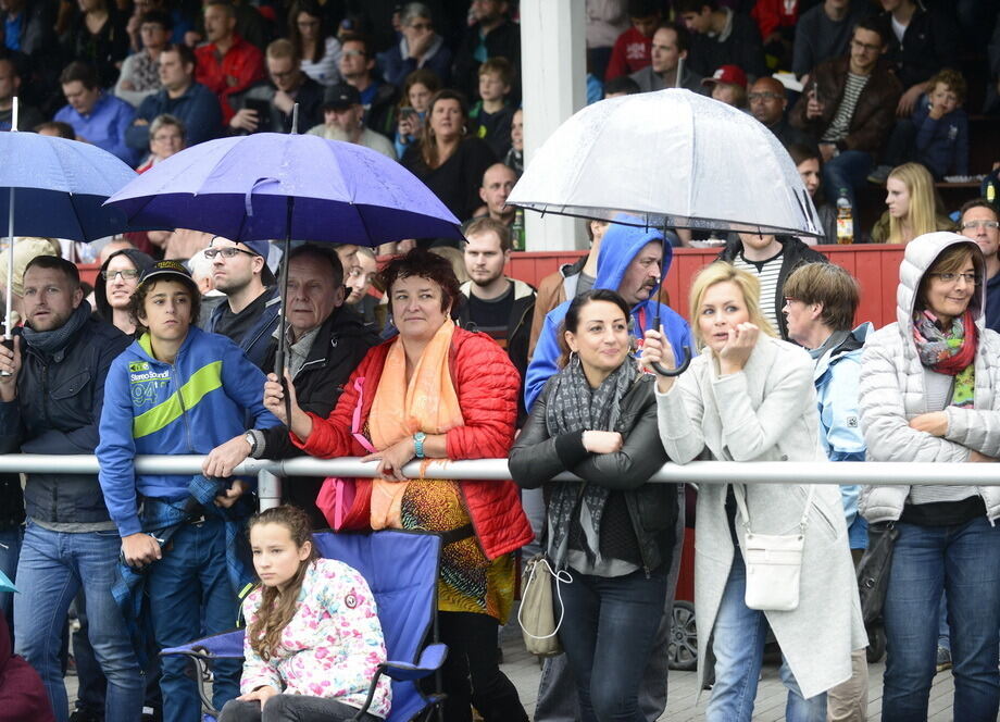 Promi-Benefiz-Kick in Tübingen