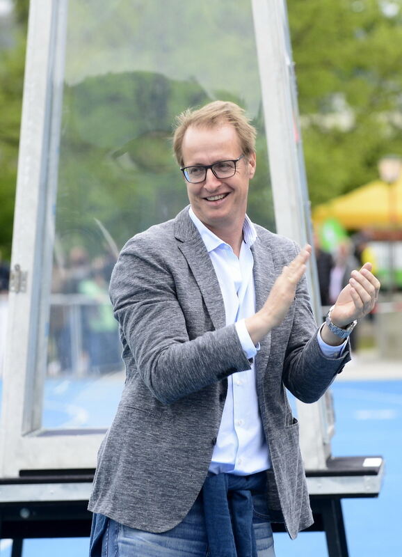 Promi-Benefiz-Kick in Tübingen