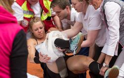 Laura Siegemund hat sich schwer am Knie verletzt. Foto: Daniel Karmann