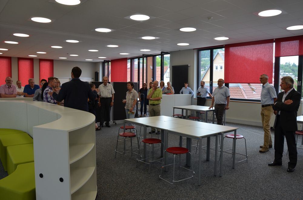 Wilhelm-Hauff-Realschule Pfullingen feiert Erweiterung