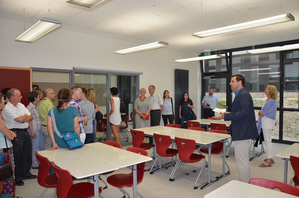 Wilhelm-Hauff-Realschule Pfullingen feiert Erweiterung