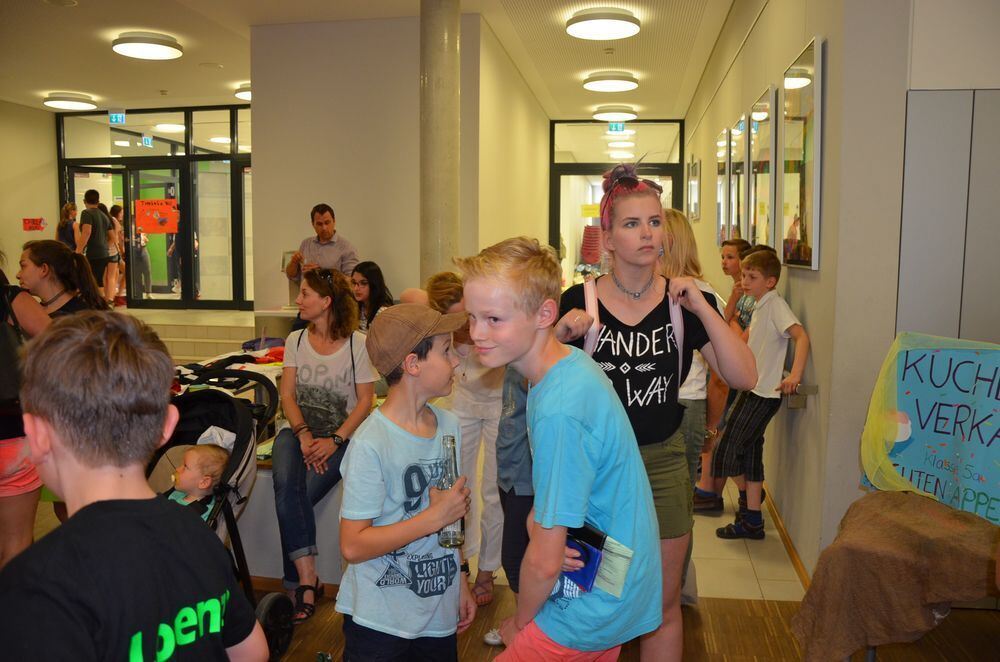 Wilhelm-Hauff-Realschule Pfullingen feiert Erweiterung