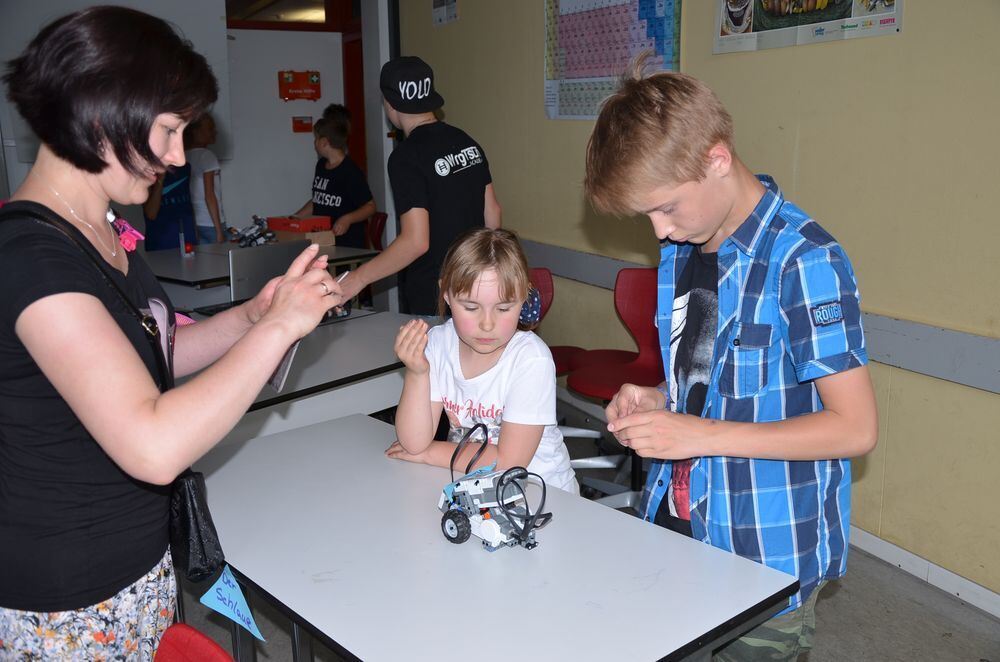Wilhelm-Hauff-Realschule Pfullingen feiert Erweiterung