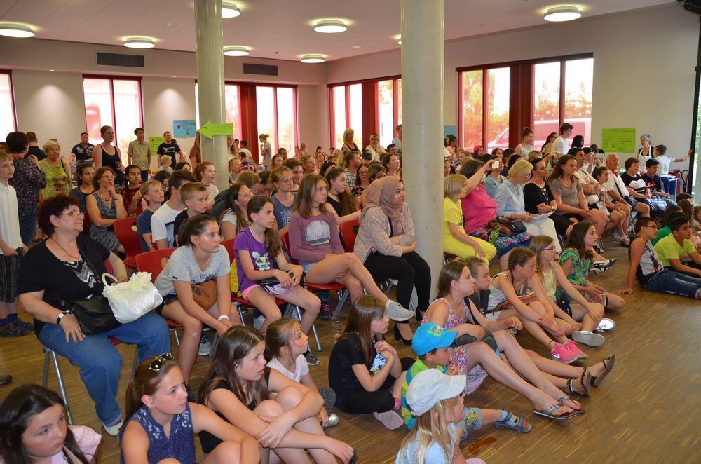 Wilhelm-Hauff-Realschule Pfullingen feiert Erweiterung