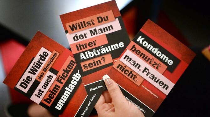 Karten der Stuttgarter Kampagne gegen Zwangsprostitution.
