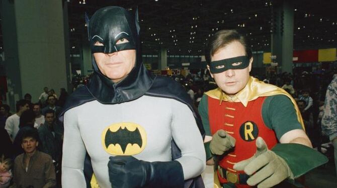 Adam West als Batman und Burt Ward als Robin 1989 in Chicago. Foto: Mark Elias