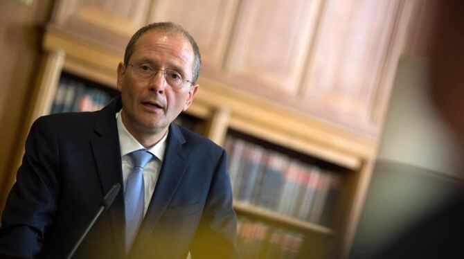 Will ein starkes gemeinsames Vorgehen gegen Terrorismus: Der Innenminister von Sachsen, Markus Ulbig. Foto: Arno Burgi