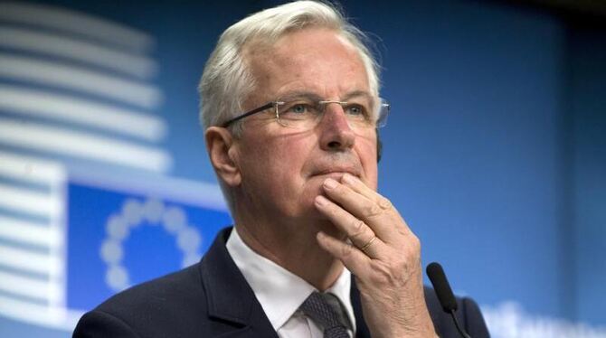 Chefunterhändler Michel Barnier erwartet Brexit-Minister David Davis. Foto: Virginia Mayo