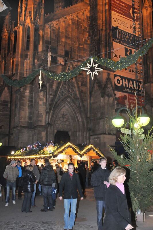 weihnachtsmarkt_reutlingen_eroeffnung_27.11.09_neu_trinkhaus_9 (jpg)