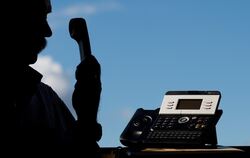 Beim »Spoofing« manipulieren Kriminelle die Rufnummern so, dass auf dem Telefon-Display nach der Vorwahl die 110 auftaucht.