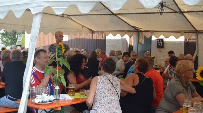 Schattenplätze waren am Samstag begehrt.