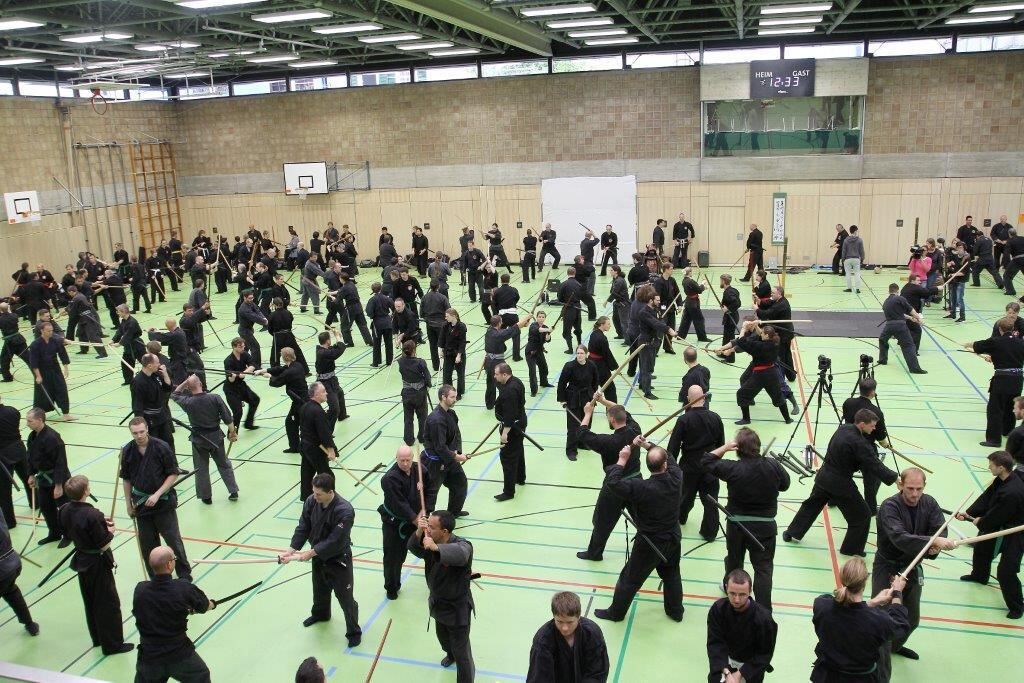 Japanischer Schwertmeister Sensei in Reutlingen