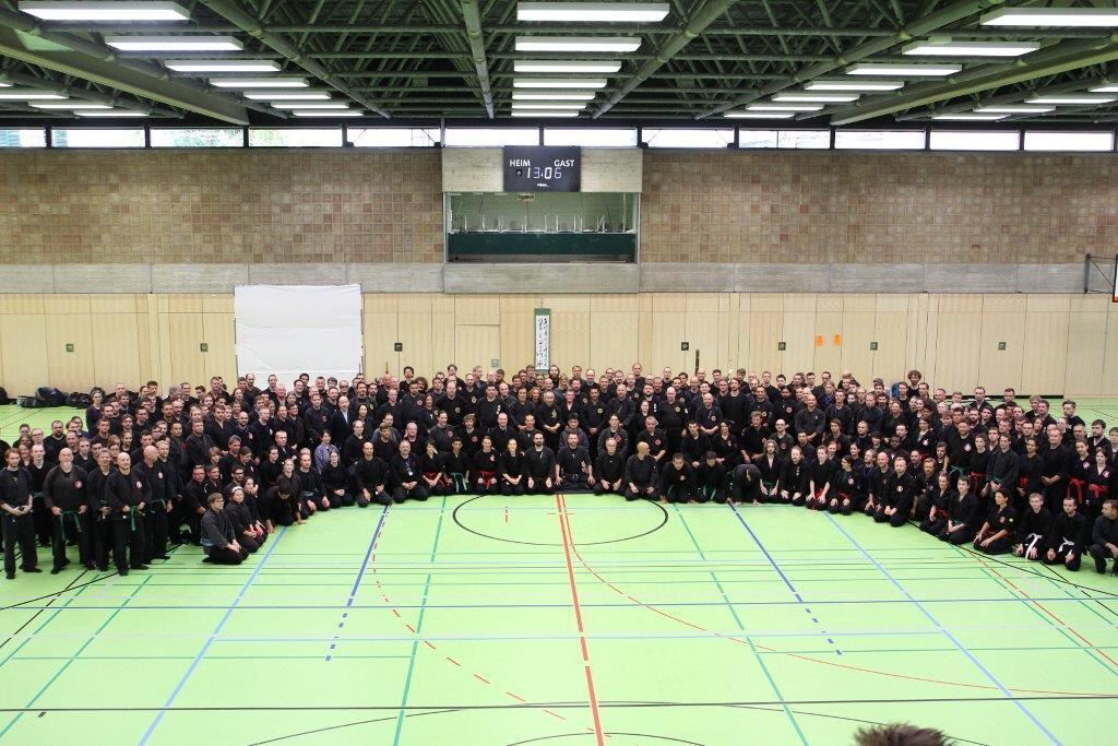 Japanischer Schwertmeister Sensei in Reutlingen