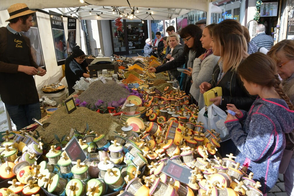 Umbrisch Provenzalischer Markt Tübingen 2017