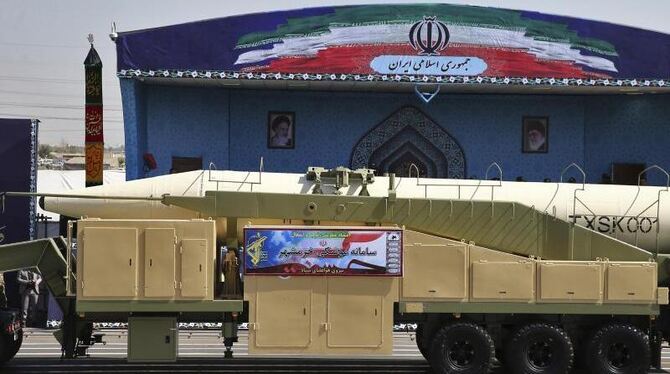 Die neueste Rakete Irans hat angeblich eine Reichweite von etwa 2000 Kilometern. Foto: Ebrahim Noroozi