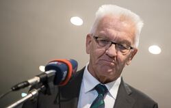 Winfried Kretschmann kommt nach der Bundestagswahl ins Grübeln.