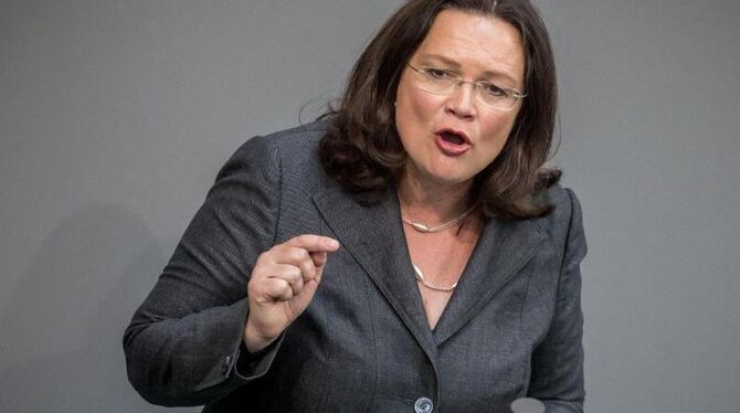 Die bisherige Arbeitsministerin Andrea Nahles will als Fraktionsvorsitzende der am Boden liegenden SPD neue Hoffnung geben. F