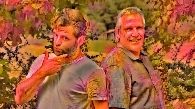 Ein kreatives Duo: Andreas (links) und Michael Wiehl schaffen ihre eigene Sicht der Dinge. FOTO: WIEHL Ein kreatives Duo: Andreas (links) und Michael Wiehl schaffen ihre eigene Sicht der Dinge. FOTO: WIEHL