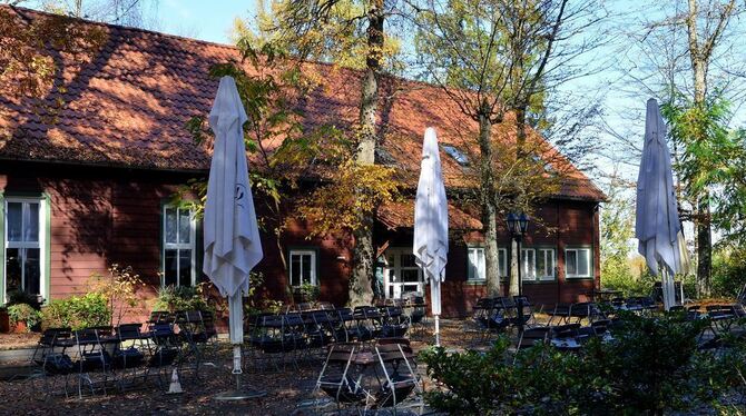 Herbststimmung über der »Waldesslust«: Zum Jahresende schließt das Restaurant beim Naturtheater. Der Pachtvertrag läuft aus. Herbststimmung über der »Waldesslust«: Zum Jahresende schließt das Restaurant beim Naturtheater. Der Pachtvertrag läuft aus.