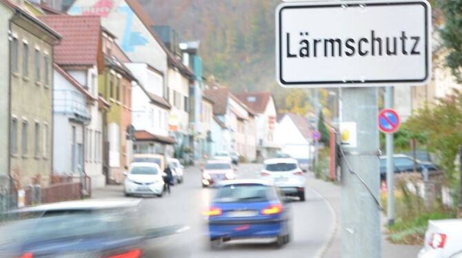 Nimmt der Verkehr nach der Tunnelöffnung  weiter zu, könnte die Tempo-30-Regelung in Unterhausen tagsüber ausgeweitet werden.