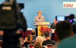 Die Politiker hätten von den Wählern das Mandat zu einer Regierungsbildung erhalten, sagt die CDU-Bundesvorsitzende Angela Me