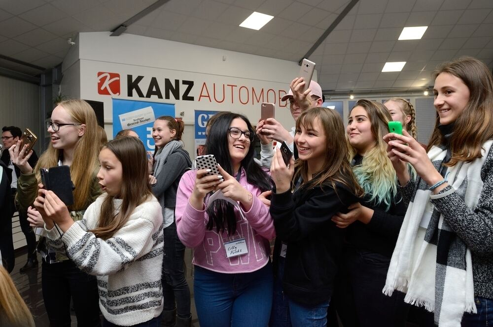 Rapper Kay One als Stargast bei Zeitung macht Schule 2017