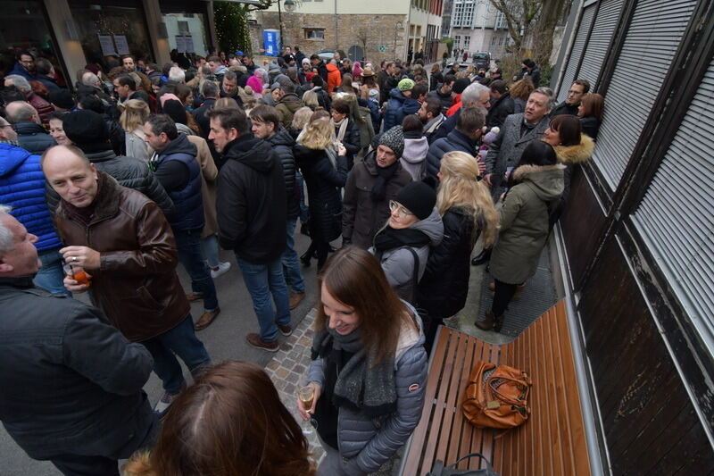 Feucht fröhlicher Heiliger Morgen in Reutlingen